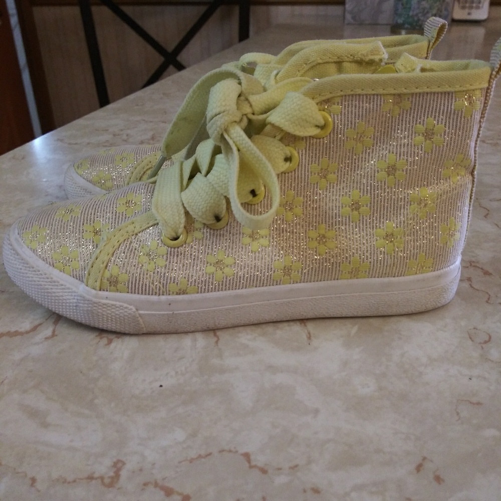 Cat & Jack hightops